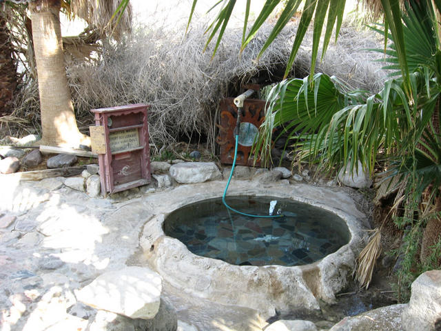 Bathing tub (Lower Saline)